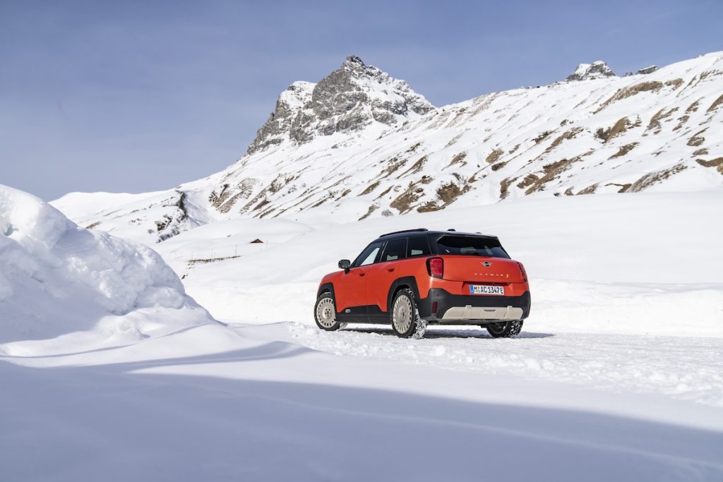 Mini Aceman BEV perfetta per le avventure invernali | Elettronauti.it