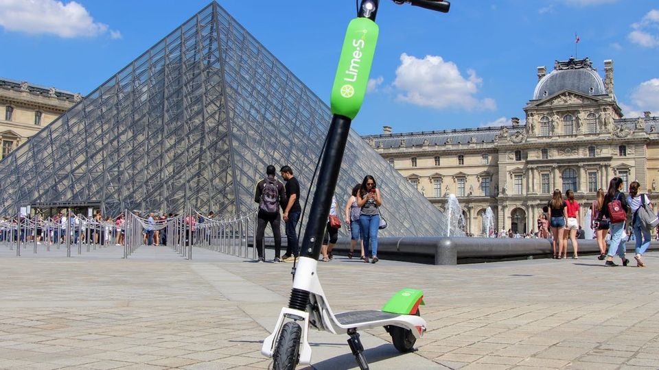 Parigi ha già trovato un sostituto ai monopattino in sharing