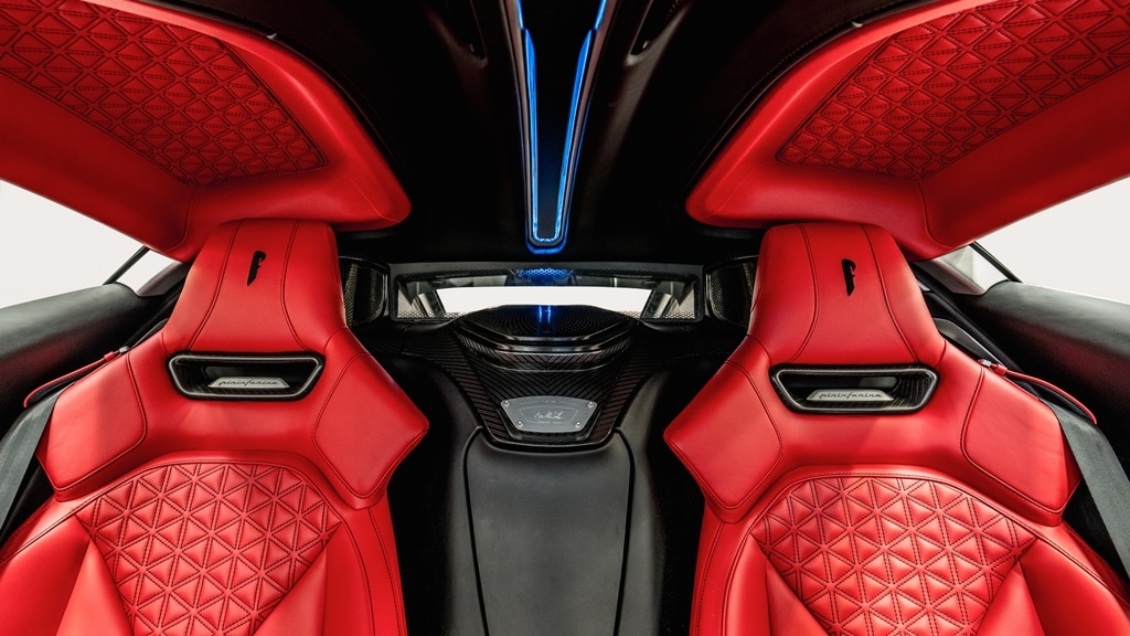 Debutta Battista Pininfarina - Edizione hyper GT dedicata al primo campione di F1 Nino Farina