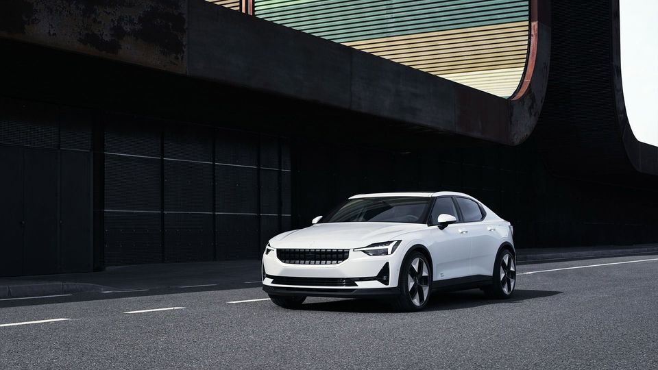 Polestar 2 Anteriore