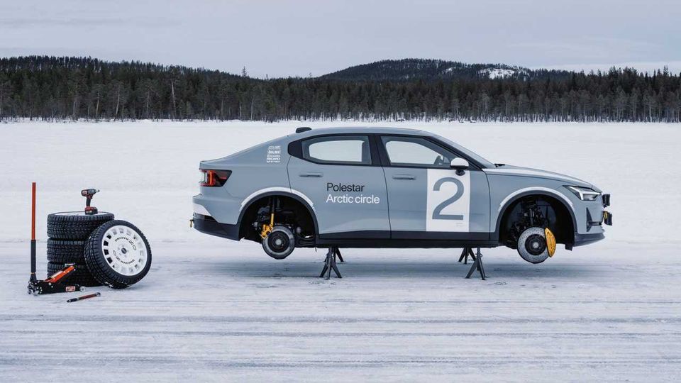 polestar 2 circolo artico senza ruote