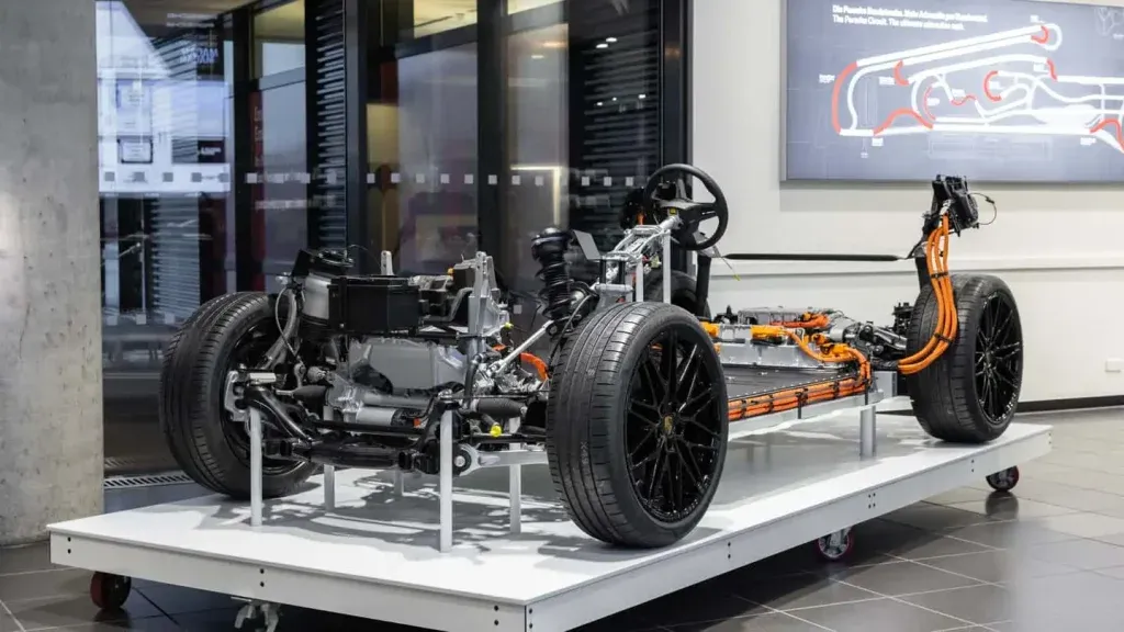 Porsche svela i segreti tecnologici della Macan E | Elettronauti.it