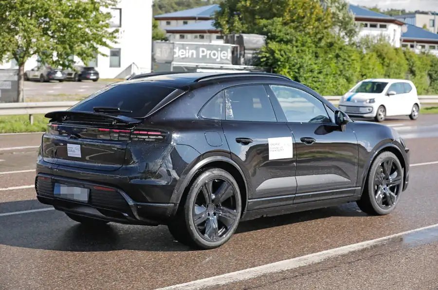 Avvistata la Porsche Macan EV, uno sguardo ravvicinato al primo SUV elettrico del marchio | Elettronauti.it