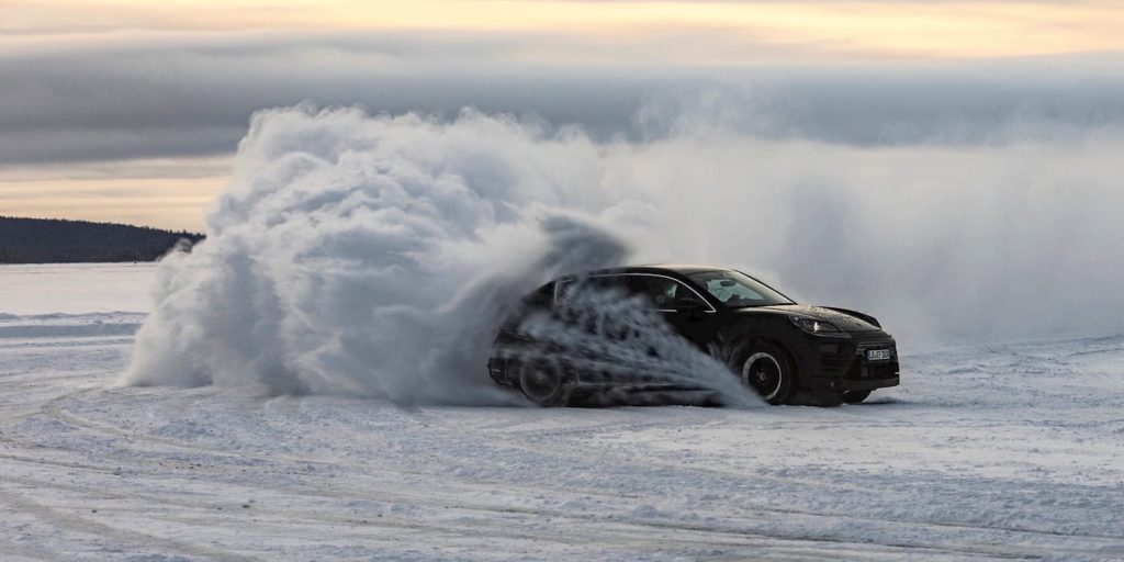 Avvistata la Porsche Macan EV, uno sguardo ravvicinato al primo SUV elettrico del marchio | Elettronauti.it