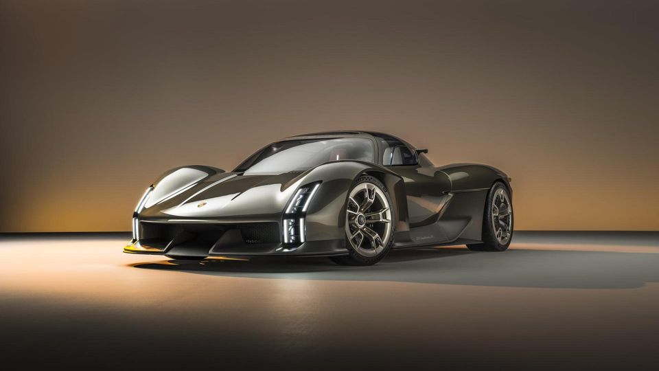 Il capo progettista di Porsche ammette che i veicoli elettrici cinesi e Tesla costringono le case automobilistiche tedesche a essere più coraggiose
