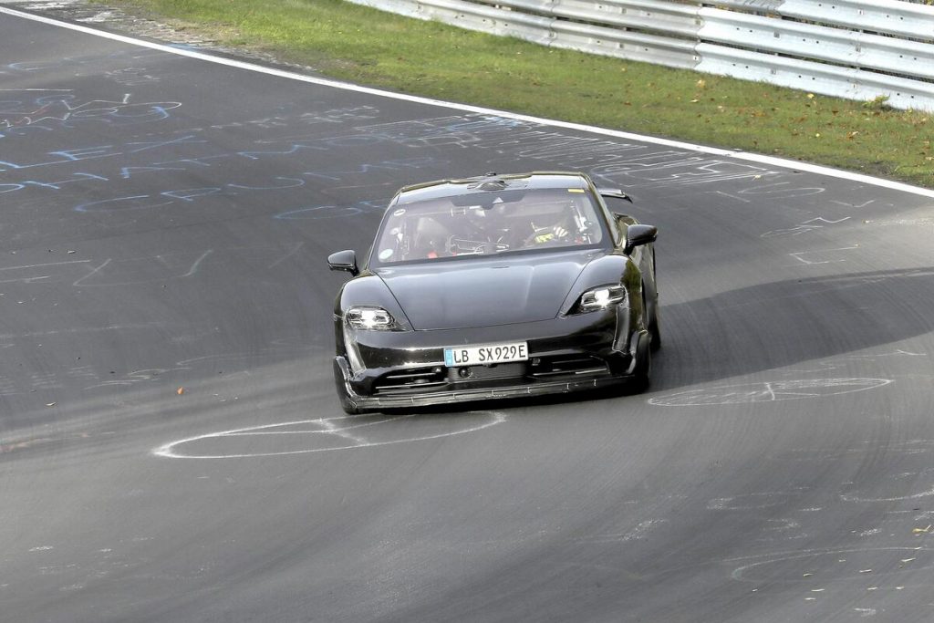 Porsche Taycan 1000 Cavalli Nurburgring Anteriore | Elettronauti.it