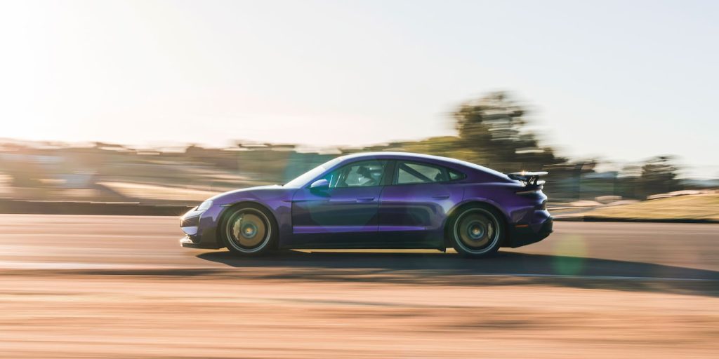 La nuova Macan elettrica di Porsche ottiene 10.000 ordini in anticipo rispetto alle consegne | Elettronauti.it