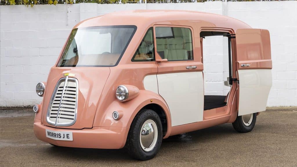 Ritorna aggiornato ed elettrificato l’iconico furgone britannico MORRIS JE | Elettronauti.it