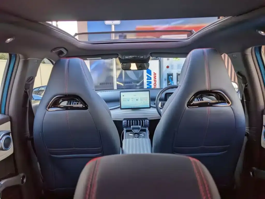 Un nuovo aggiornamento con Android Auto su BYD Atto 3 il Suv presto anche in Italia | Elettronauti.it