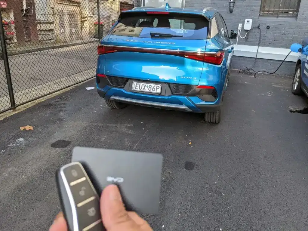 Un nuovo aggiornamento con Android Auto su BYD Atto 3 il Suv presto anche in Italia | Elettronauti.it
