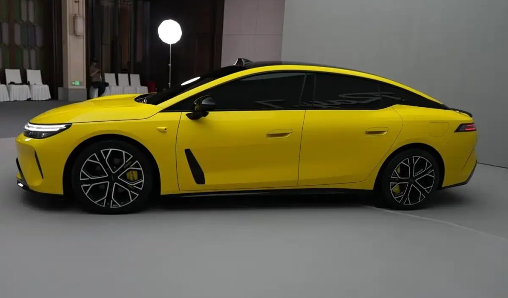 GAC Aion Ray 7, sedan elettrico con Huawei | Elettronauti.it