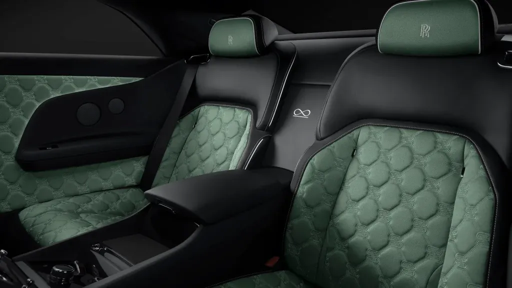 LuRolls-Royce Spectre Series II: più autonomia e lusso | Elettronauti.it