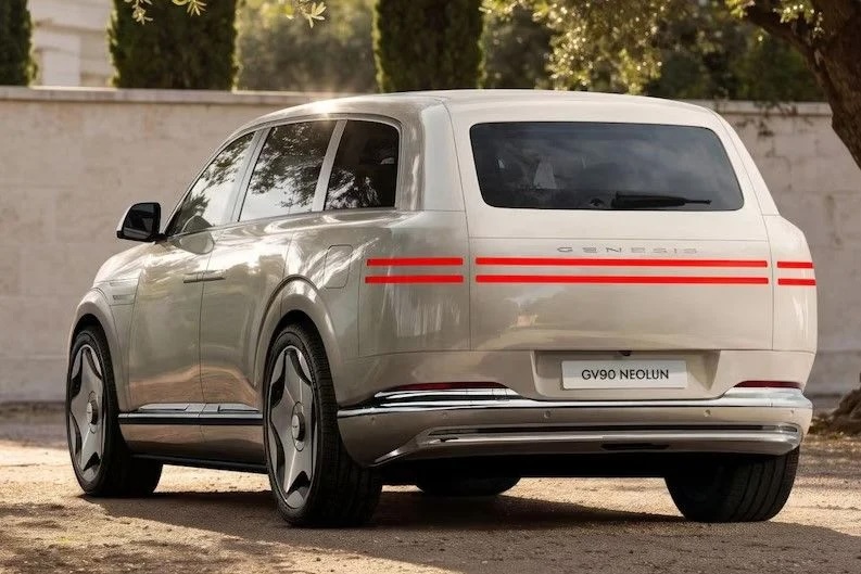 Genesis GV90: il SUV elettrico da 657 CV arriva in Europa | Elettronauti.it
