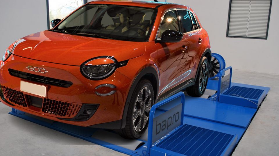 Richiamo in Francia di 13.458 elettriche del Gruppo