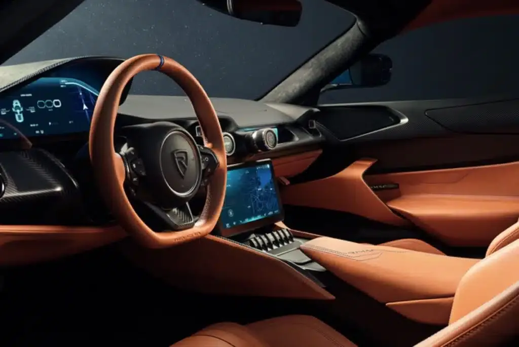 Rimac Nevera distrugge Bugatti e Koenigsegg | Elettronauti.it