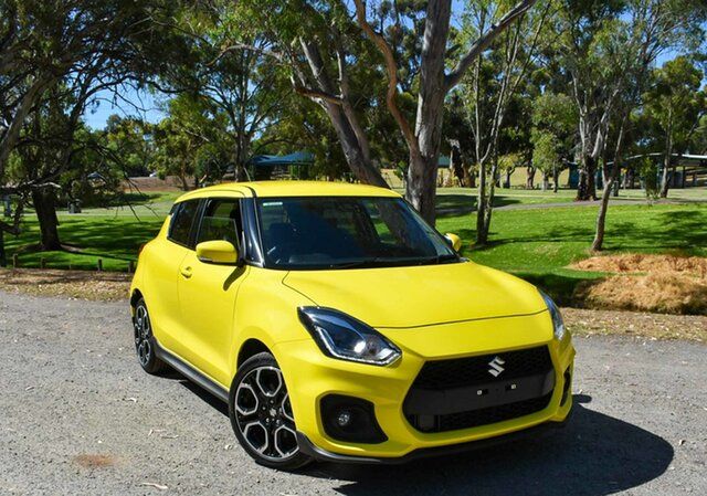 Suzuki Swift Sport 2020-2022 in colorazione Yellow Champion | Elettronauti.it