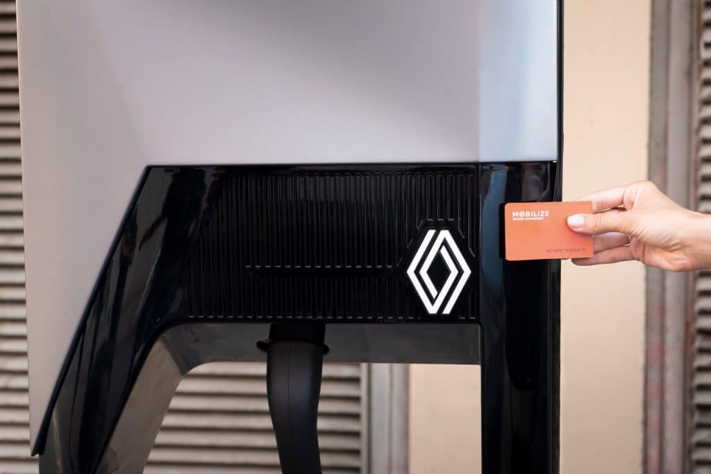 Rispondiamo agli Elettronauti | Mobilize Charge Pass e la "tariffa speciale" | Elettronauti.it