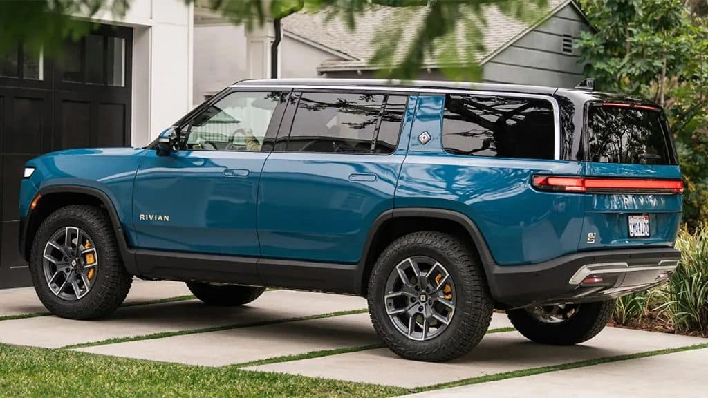 Rivian R1S Blu Laterale | Elettronauti.it