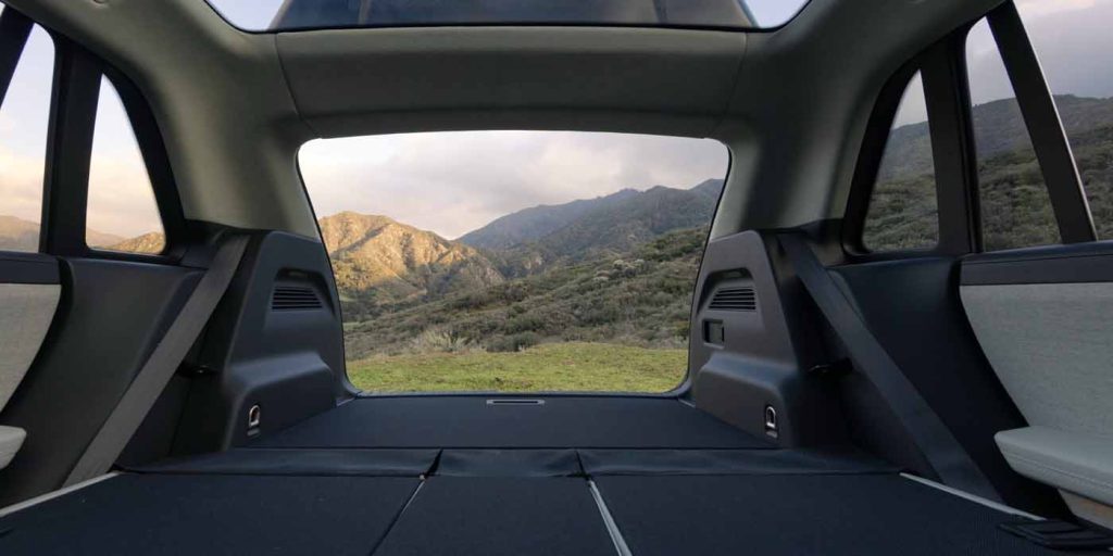 Rivian ci sorprende ancora con un nuovo modello EV chiamato R3, più piccolo e più conveniente dell'R2 | Elettronauti.it