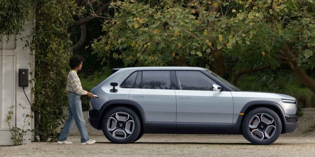 Rivian ci sorprende ancora con un nuovo modello EV chiamato R3, più piccolo e più conveniente dell'R2 | Elettronauti.it