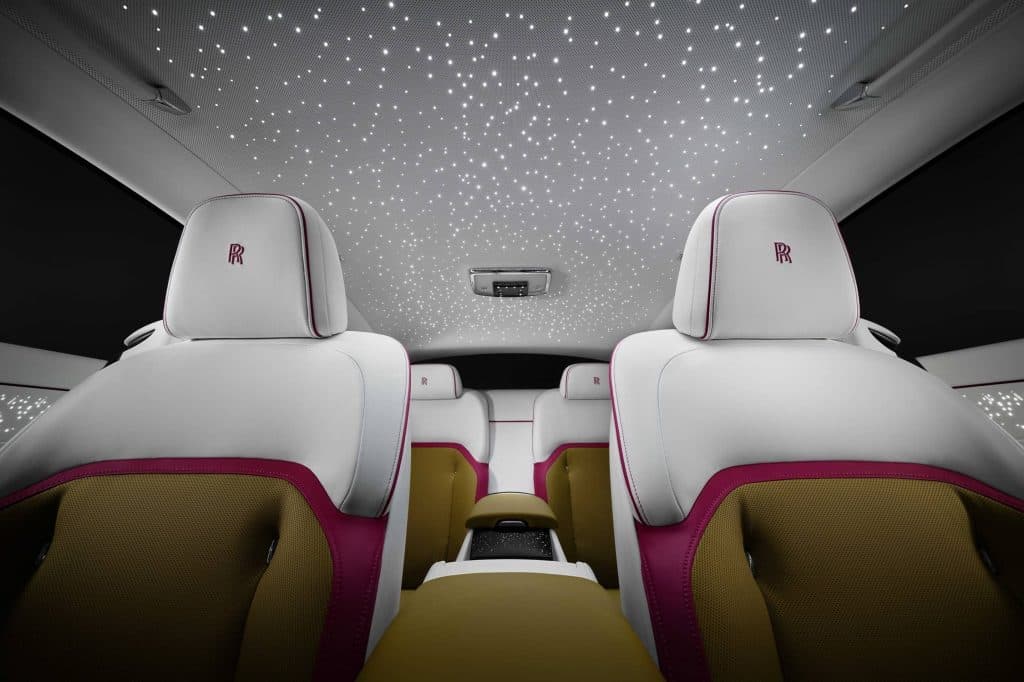 Il CEO di Rolls-Royce paragona Spectre EV al primo iPhone Apple. | Elettronauti.it