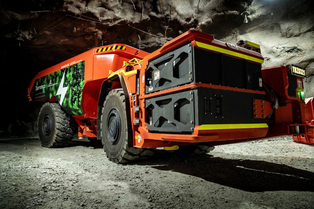 Sandvik TH665B: il più grande camion elettrico in miniera | Elettronauti.it