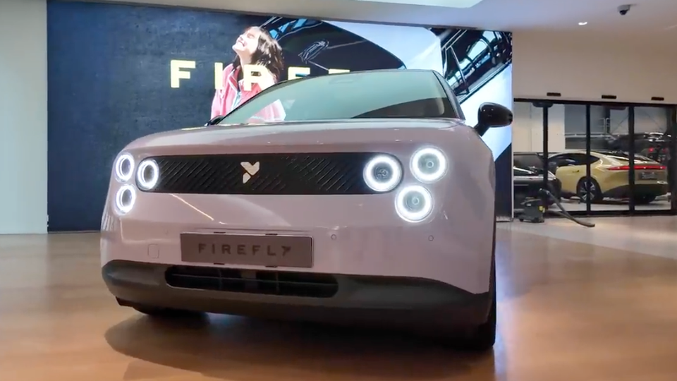 La NIO Firefly vista da vicino: impressionante
