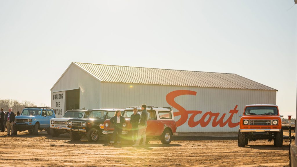 Scout Motors apre il cantiere statunitense dove costruirà i suoi pick-up  off-road completamente elettrici. | Elettronauti.it