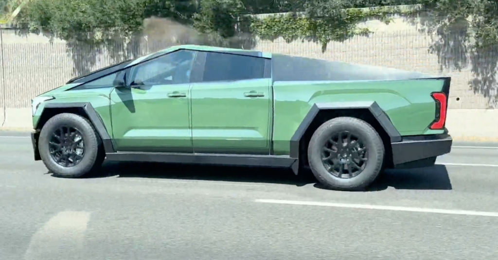 cybertruck-Toyota Tundra | Elettronauti.it