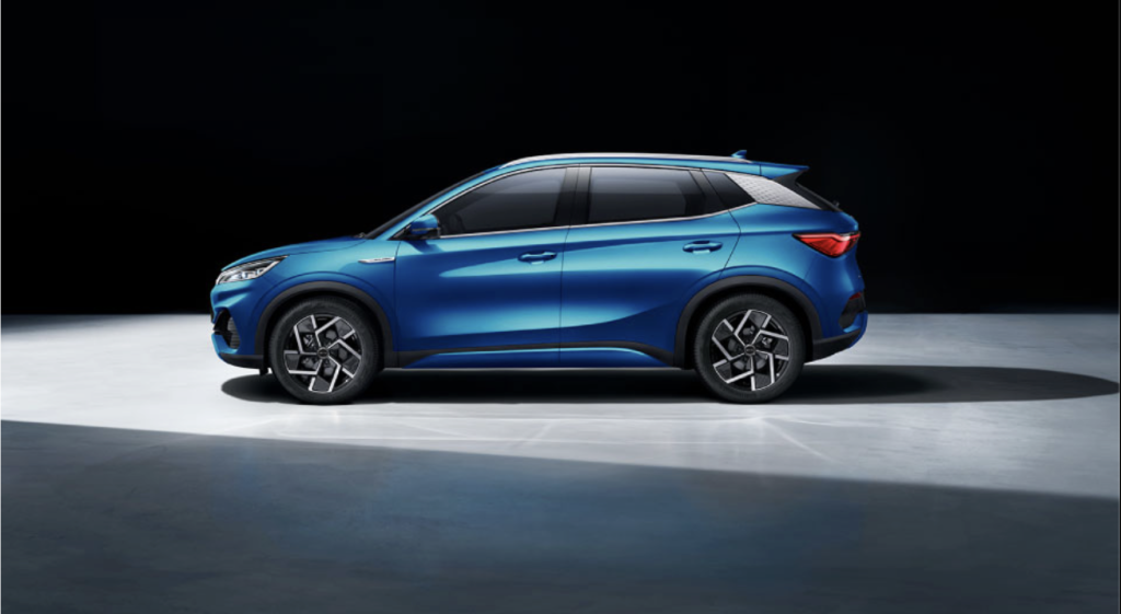 BYD Yuan UP EV trapela prima del debutto ufficiale - un altro nuovo concorrente di Tesla? | Elettronauti.it
