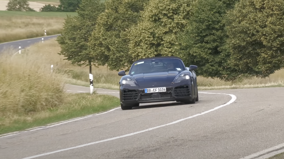 Porsche 718 Boxster EV