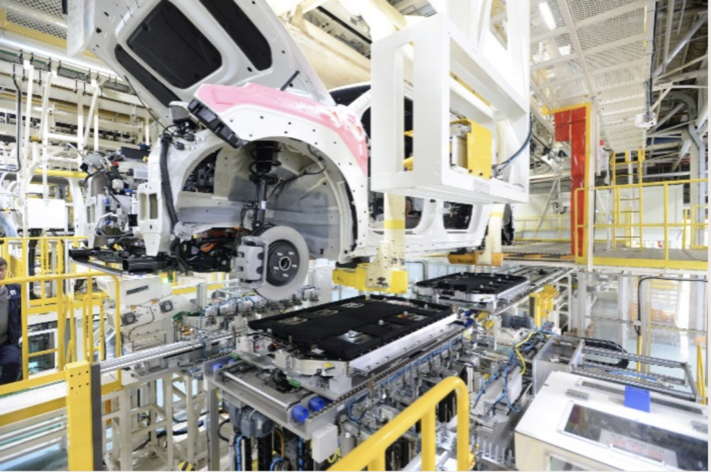 Kia EV3 ed EV4 si preparano alla produzione dopo il primo aggiornamento dell'impianto EV | Elettronauti.it