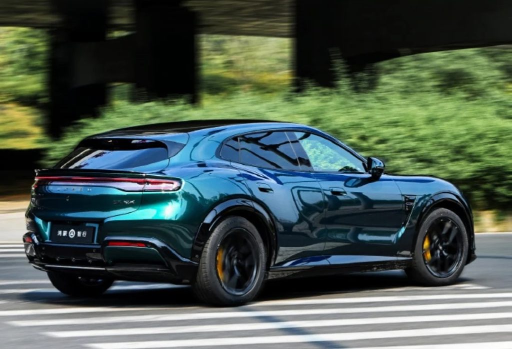 Luxeed RX: il SUV coupé elettrico da 586 CV | Elettronauti.it
