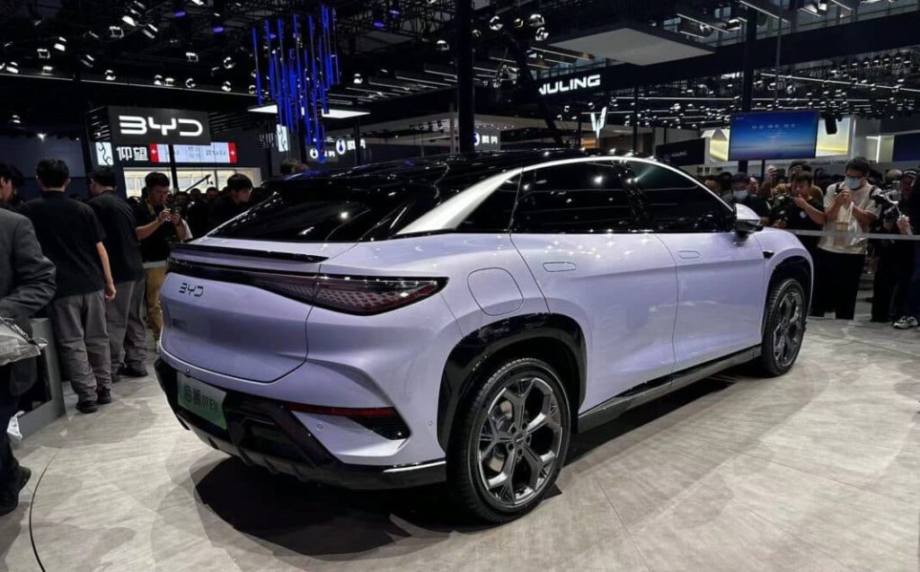 BYD Sea Lion 07, presentato il SUV rivale di Tesla Model Y | Elettronauti.it