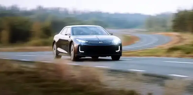 Gli ingegneri Saab sviluppano il progetto segreto dell'auto elettrica NEVS Emily GT | Elettronauti.it