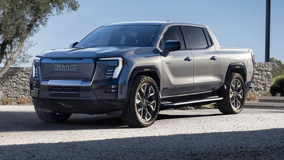 GMC Sierra EV Denali 2025: Potenza, Lusso e Innovazione nel Segmento dei Pick-Up Elettrici