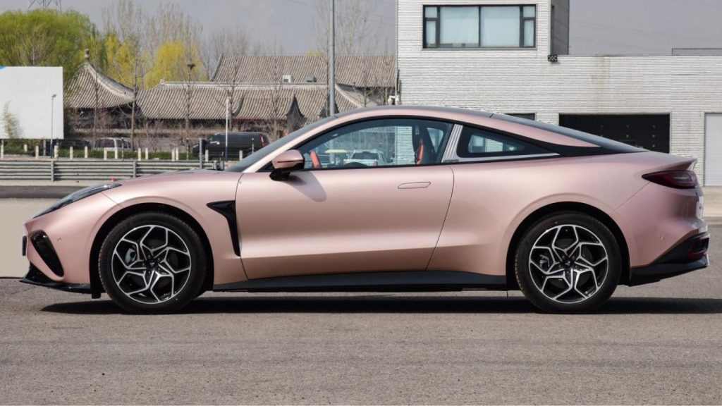 L'auto sportiva elettrica NETA GT di HOZON con 462 CV e 580 km di autonomia | Elettronauti.it