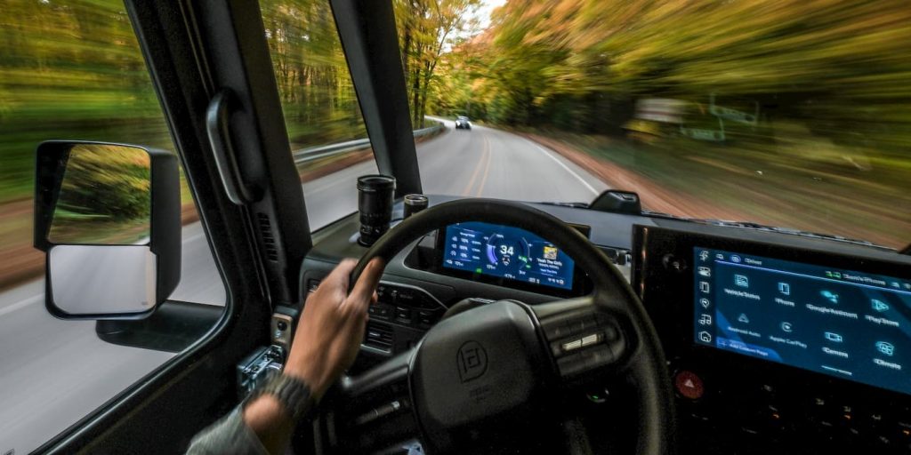 Questo camper elettrico solare può percorrere 400 chilometri utilizzando la piattaforma Brightdrop EV di GM | Elettronauti.it