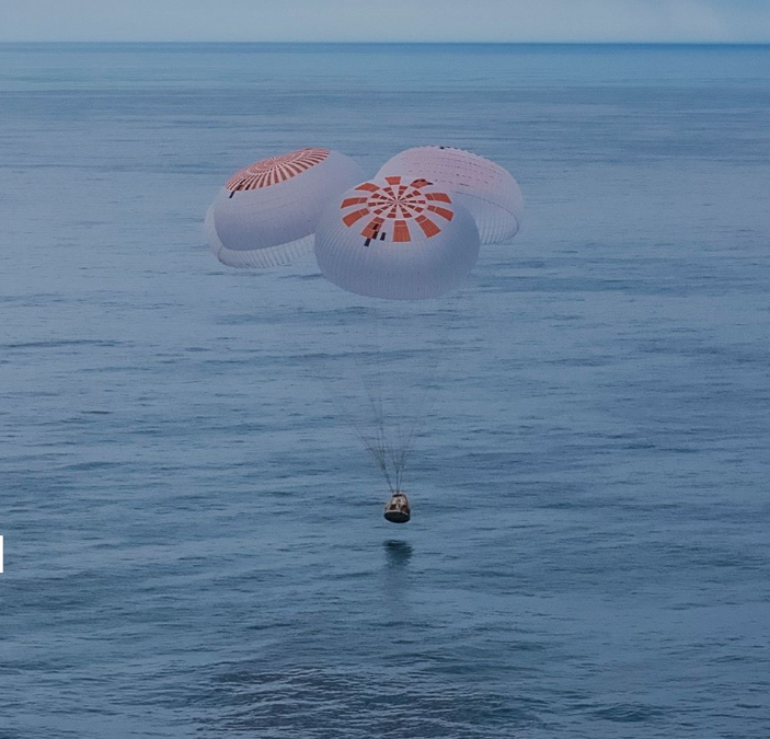 Dragon e gli astronauti di Ax-3 rientrano dopo 21 giorni nello spazio | Elettronauti.it