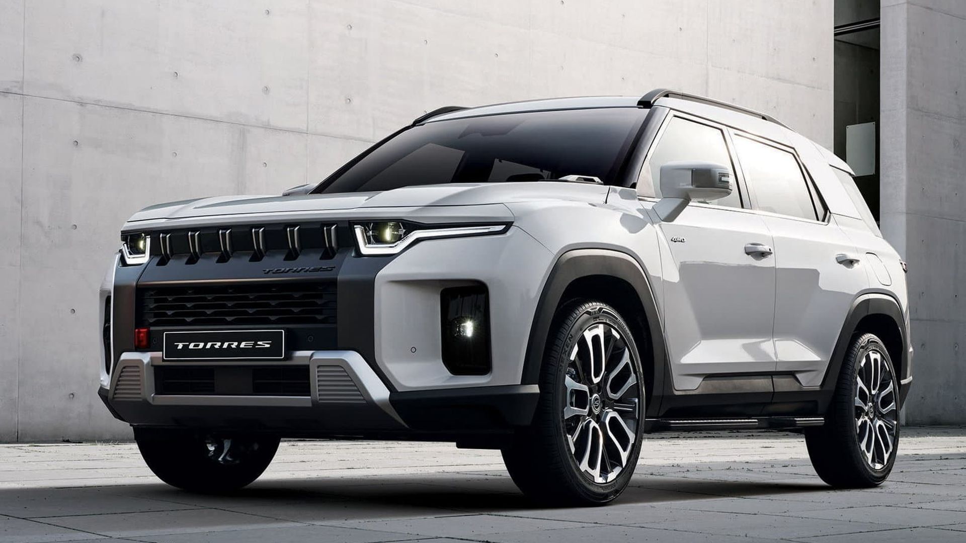 Ssangyong Torres Anteriore