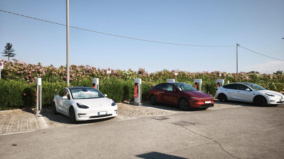 SUC Tesla in Puglia