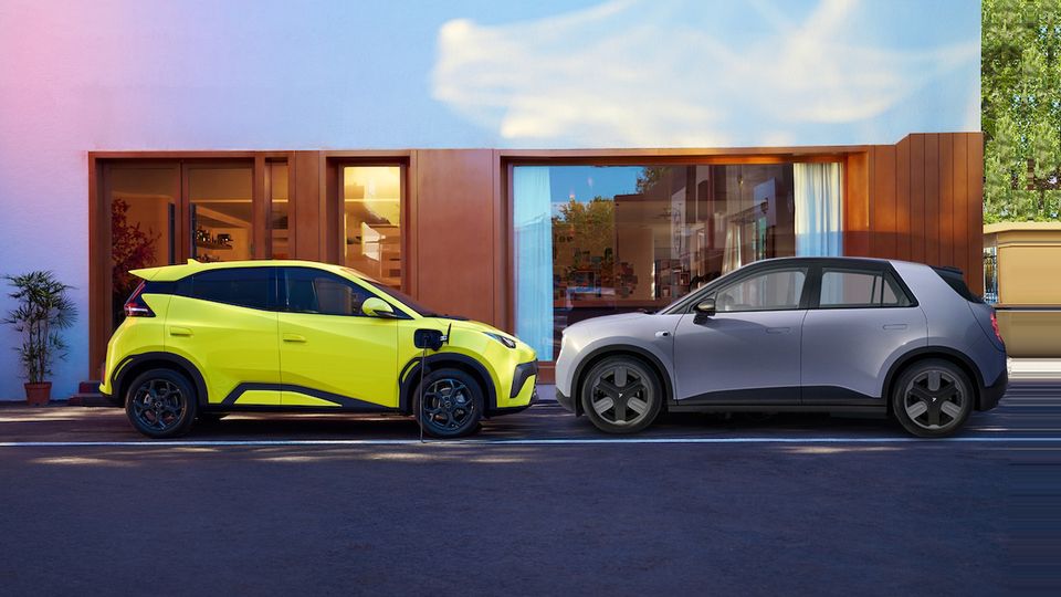 BYD Dolphin Surf vs Nio Firefly – due city‑car elettriche a confronto