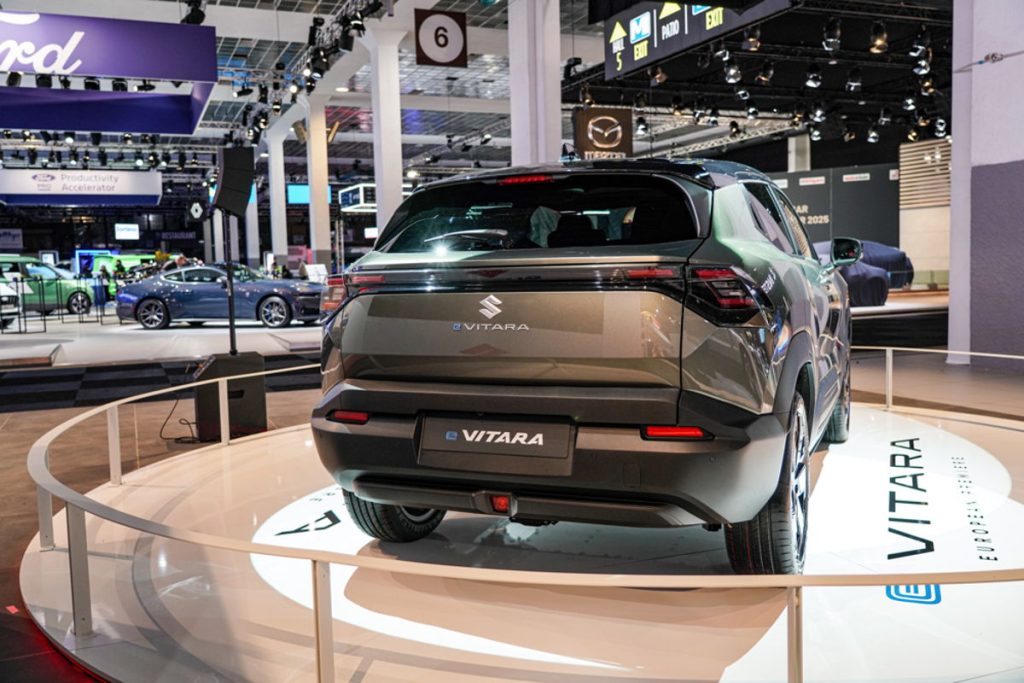 Suzuki ha presentato fisicamente, in prima Europea, la e VITARA, al Salone dell'Auto di Bruxelles | Elettronauti.it