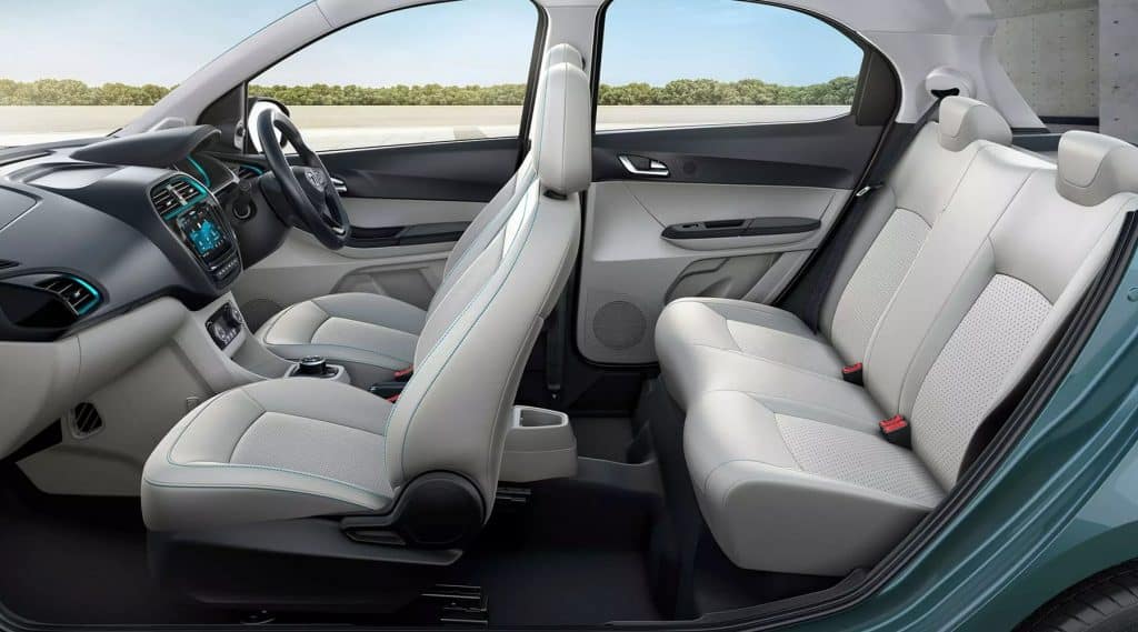 Tata Tiago EV interni | Elettronauti.it