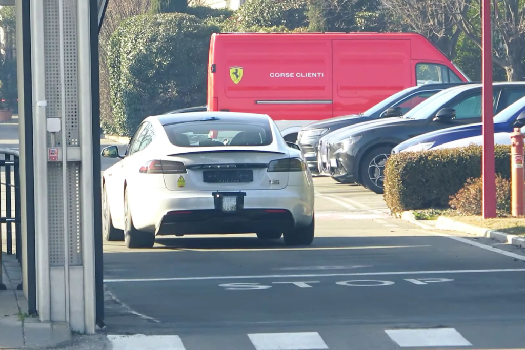 Tesla Ferrari | Elettronauti.it