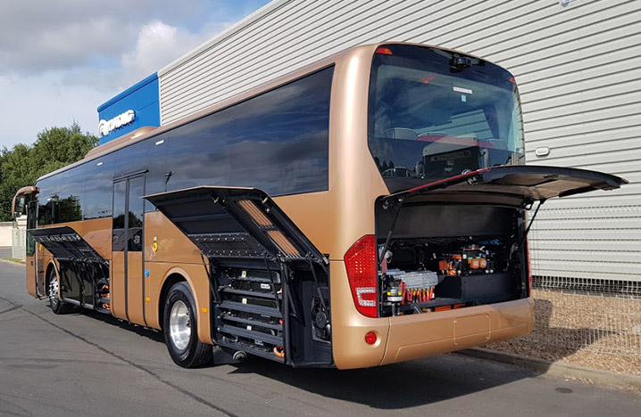 Flixbus, il bus da 281 kWh: autonomia, ricarica ed interni | Elettronauti.it