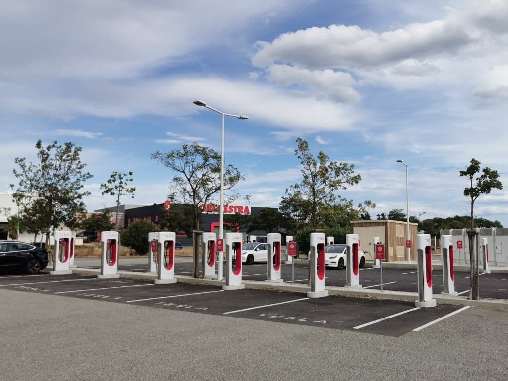 1000 chilometri con l’auto elettrica: dalla Lombardia alla Catalunya! | Elettronauti.it