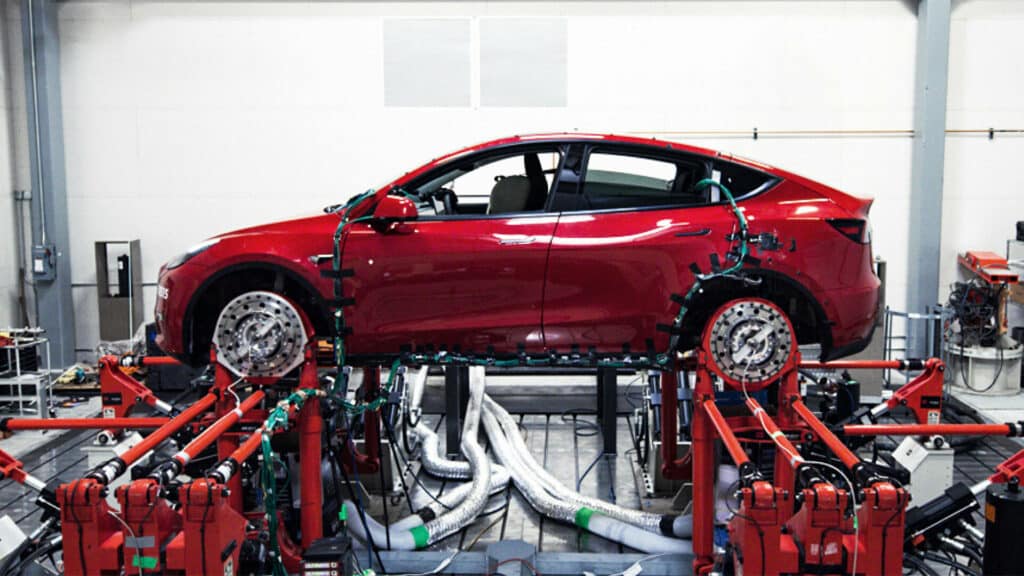 Tesla Shanghai Gigafactory celebra il lancio di 1 milionesimo Model Y off line | Elettronauti.it