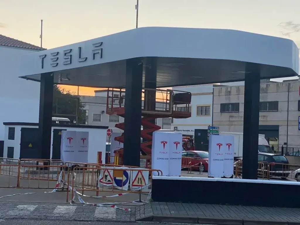 Shell Cordoba ev Tesla Suc | Elettronauti.it