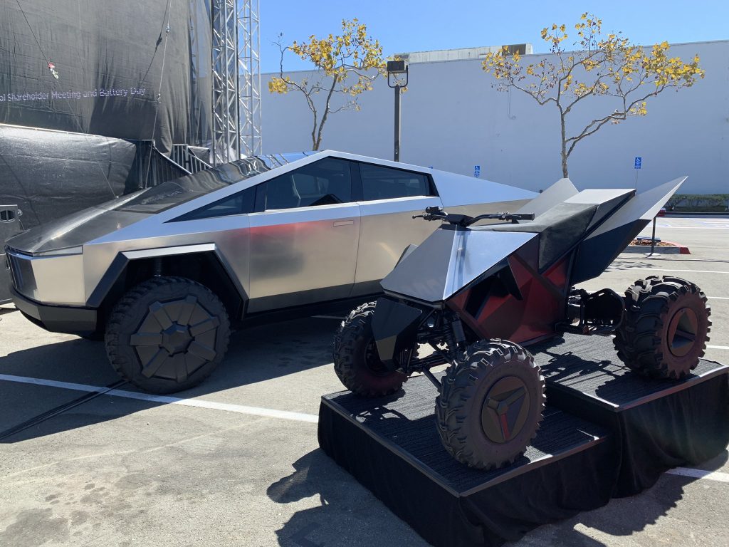 tesla cyberquad cybertruck | Elettronauti.it